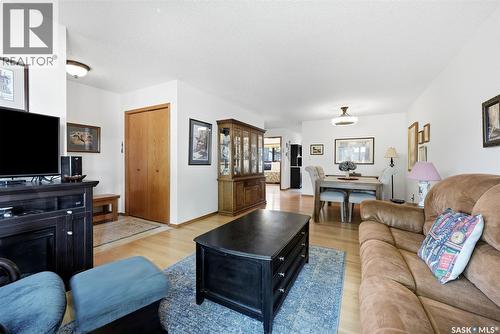 3309 Brookshire Lane, Regina, SK - Indoor Photo Showing Living Room