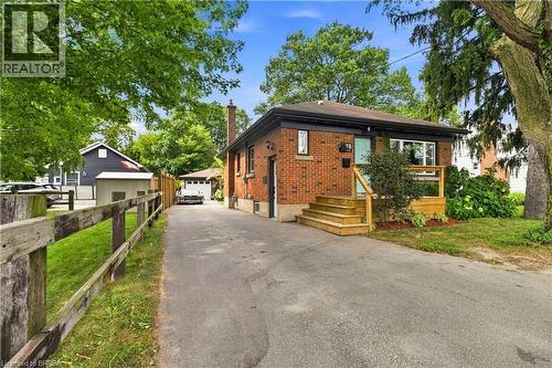 78 HERBERT Street  Brantford, ON N3R 4A2
