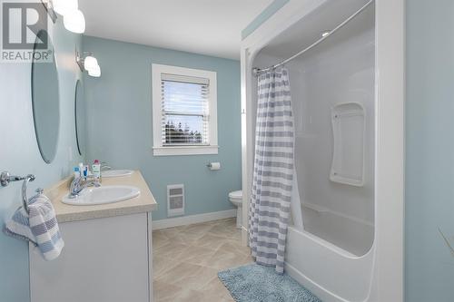 15 Flora Drive, Torbay, NL - Indoor Photo Showing Bathroom