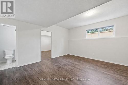 141 Gladeview Private, Ottawa, ON - Indoor Photo Showing Other Room