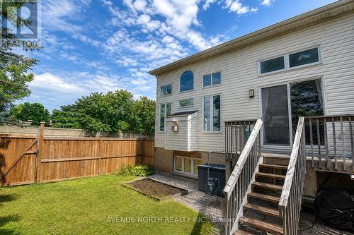 141 Gladeview Private, Ottawa, ON - Outdoor