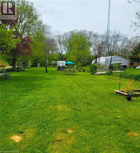 Huge parklike back yard - 46 Bridge Street E, Kitchener, ON 