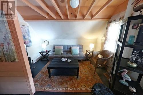 521 Burton Avenue, Cornwall, ON - Indoor