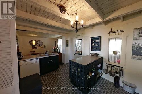 521 Burton Avenue, Cornwall, ON - Indoor
