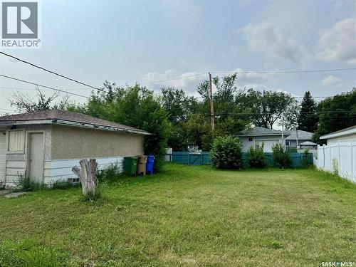 260 Angus Street, Regina, SK - Outdoor