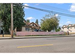 9475 WILLIAMS STREET|Chilliwack Proper East  Chilliwack, BC V2P 5E8