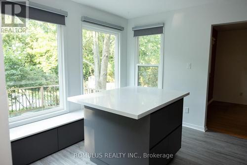 280 King Andrew Drive, Mississauga, ON - Indoor