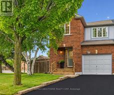 416 MARLATT DRIVE Oakville, ON L6H 5X5