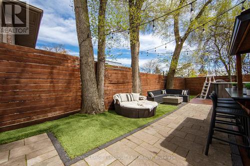 888 Fourth Street, Mississauga, ON - Outdoor