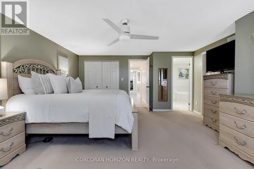 913 Copper Leaf Crescent, Kitchener, ON - Indoor Photo Showing Bedroom