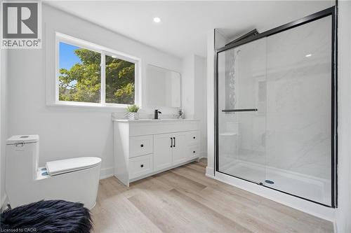 1345 Playford Road, Mississauga, ON - Indoor Photo Showing Bathroom