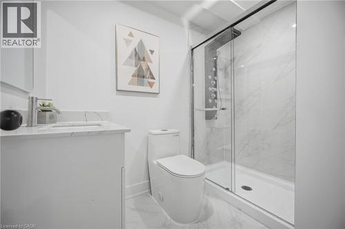 1345 Playford Road, Mississauga, ON - Indoor Photo Showing Bathroom