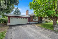 67 MAPLE PARK DRIVE Welland (Prince Charles), ON L3C 3X8