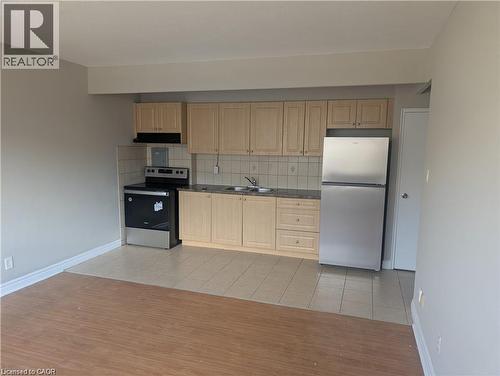 468 N OTTAWA Street N Unit# 333 C , Hamilton, Ontario L8H 4A6 2