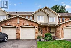 44 FRANCES Avenue Unit# 11  Stoney Creek, ON L8E 5V6