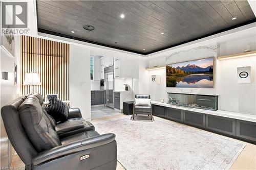 19 Grove Street, Hamilton, ON - Indoor