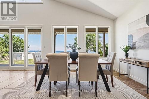 511 Glover Road, Hamilton, ON - Indoor Photo Showing Dining Room
