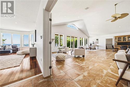 511 Glover Road, Hamilton, ON - Indoor