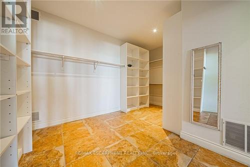 511 Glover Road, Hamilton, ON - Indoor Photo Showing Other Room