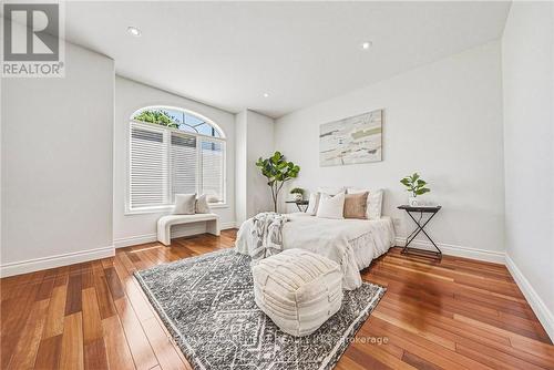 511 Glover Road, Hamilton, ON - Indoor Photo Showing Bedroom