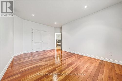 511 Glover Road, Hamilton, ON - Indoor Photo Showing Other Room