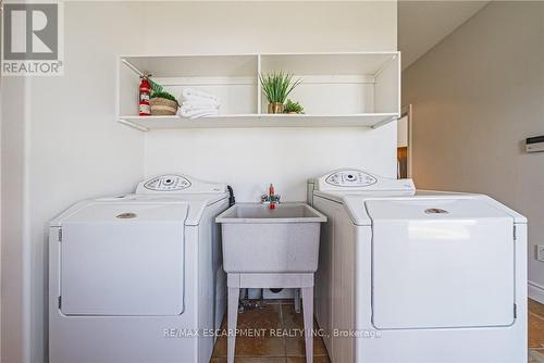 511 Glover Road, Hamilton, ON - Indoor Photo Showing Laundry Room