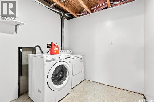 106 663 Beckett Crescent, Saskatoon, SK - Indoor Photo Showing Laundry Room
