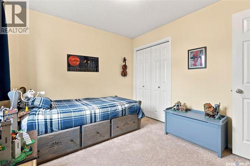 1030 Orchid Way N, Regina, SK - Indoor Photo Showing Bedroom