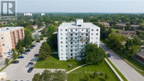 801 - 986 HURON STREET , London East (East A), Ontario N5Y 5E4 2