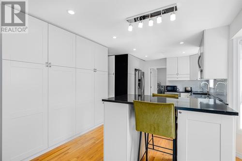 10 Tonbridge Place, St. John'S, NL - Indoor Photo Showing Kitchen