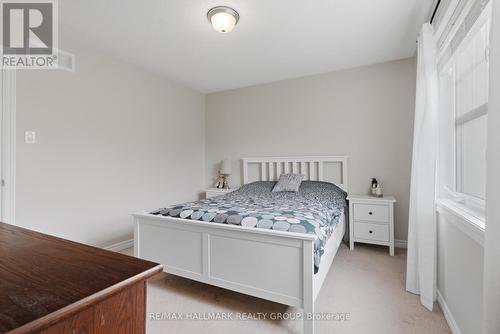 588 Foxlight Circle, Ottawa, ON - Indoor Photo Showing Bedroom