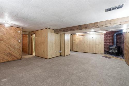 35 Brazil St, Winnipeg, MB - Indoor