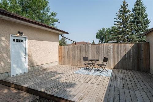 158 Howden Rd, Winnipeg, MB - Outdoor With Deck Patio Veranda With Exterior