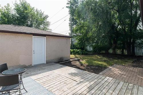 158 Howden Rd, Winnipeg, MB - Outdoor With Deck Patio Veranda