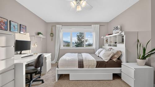 4780 Westridge Drive, Kelowna, BC - Indoor Photo Showing Other Room