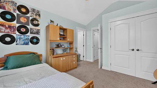 4780 Westridge Drive, Kelowna, BC - Indoor Photo Showing Bedroom