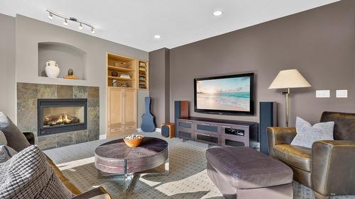 4780 Westridge Drive, Kelowna, BC - Indoor Photo Showing Living Room With Fireplace
