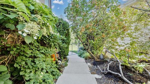 4780 Westridge Drive, Kelowna, BC - Outdoor