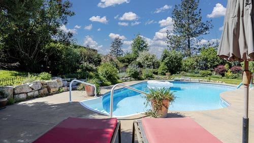 4780 Westridge Drive, Kelowna, BC - Outdoor With In Ground Pool