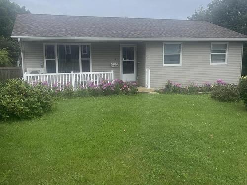 7 High Street  North Sydney, NS B2A 2A3