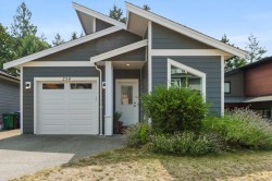 234 Golden Oaks Cres Nanaimo, BC V9T 0K8