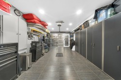 Garage - 