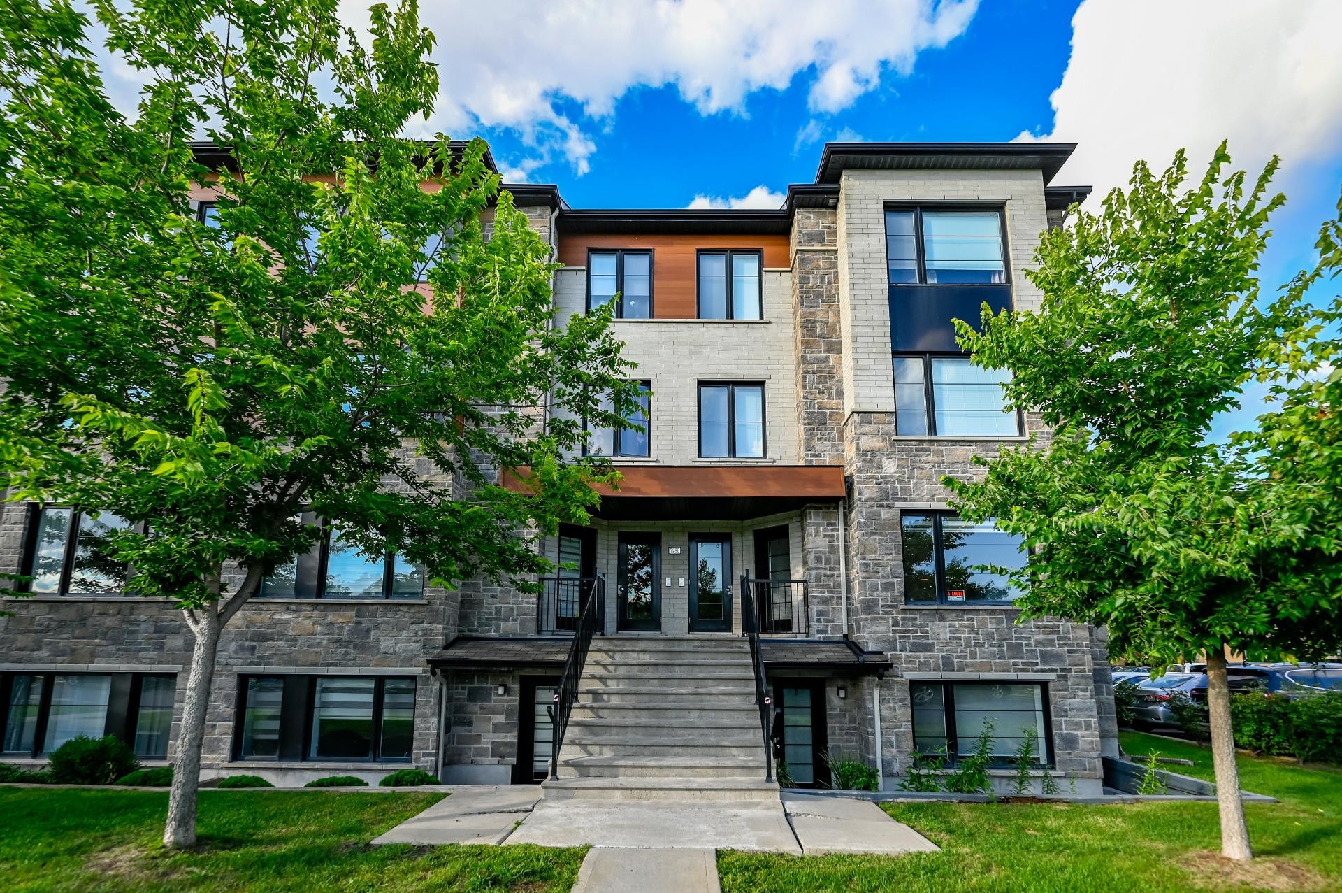 4 7290 Rue De Lunan — photo 1
