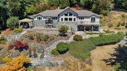 402 Seedtree Rd Sooke, BC V9Z 1C2