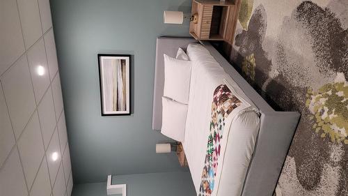 302 5Th Street, Nakusp, BC - Indoor