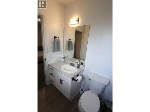 69 7Th Avenue, Burns Lake, BC - Indoor Photo Showing Bathroom