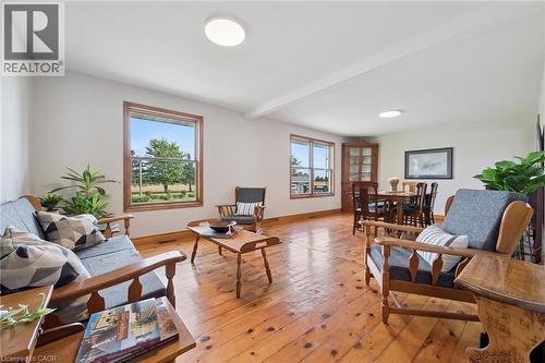 7689 Second Line, Centre Wellington, ON - Indoor Photo Showing Living Room