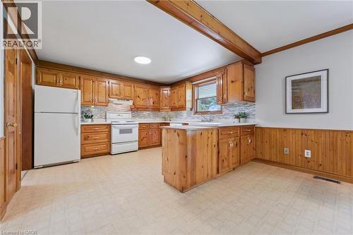7689 Second Line, Centre Wellington, ON - Indoor Photo Showing Kitchen