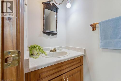 7689 Second Line, Centre Wellington, ON - Indoor Photo Showing Bathroom