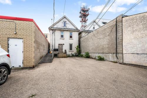 629 Corydon Avenue, Winnipeg, MB 